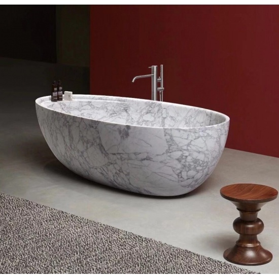 bañera de piedra natural