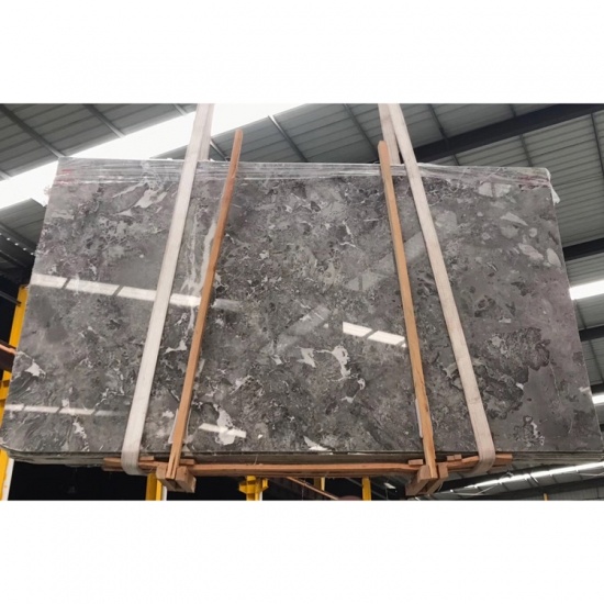 mármol gris romántico